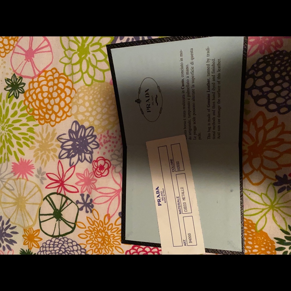 Authentic Pravda bag - Picture 7 of 9
